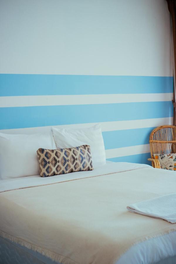 Roemah Renjana Bandung Bed & Breakfast Eksteriør bilde